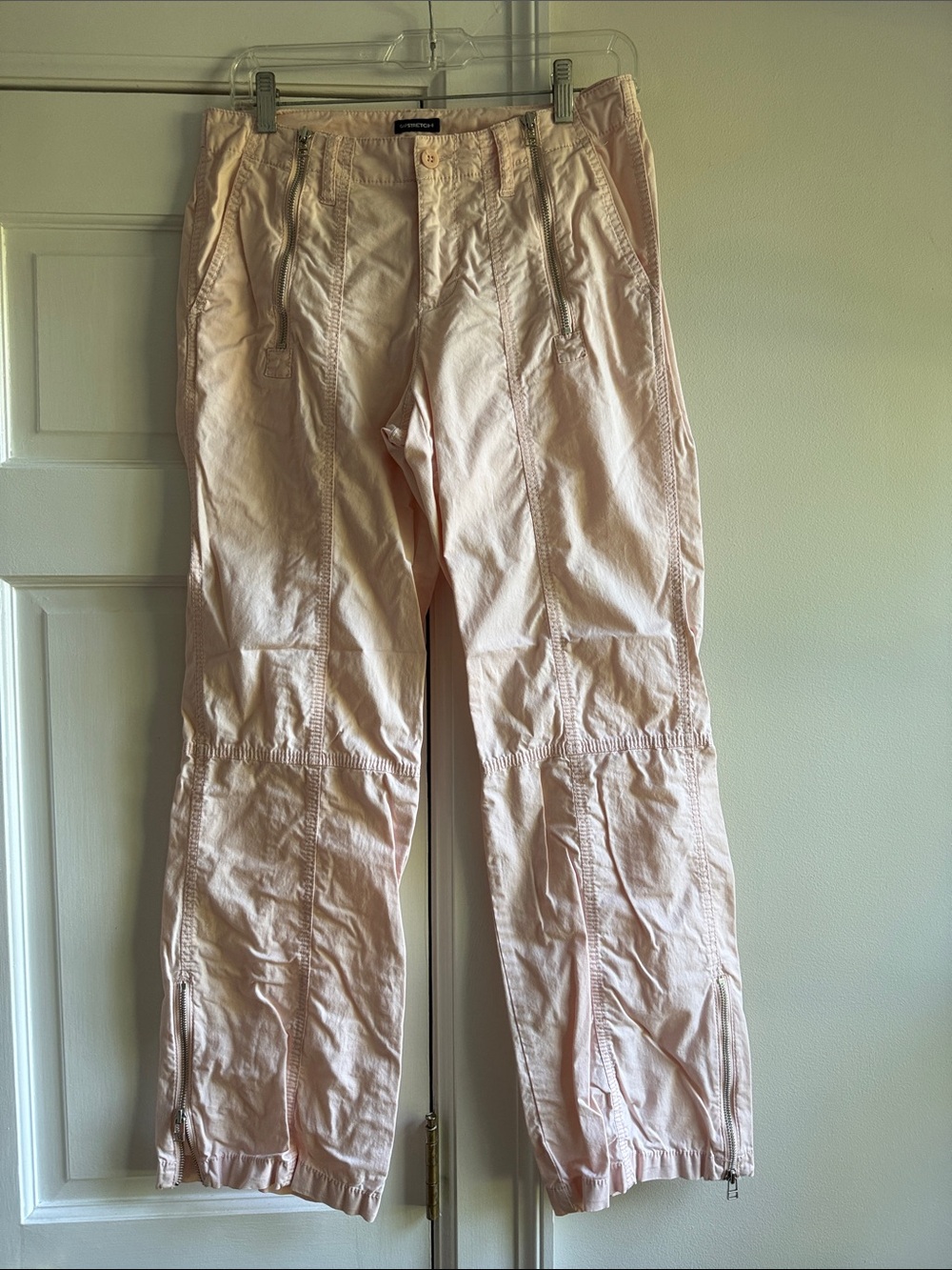 GAP Stretch Light Pink Cargo Pants